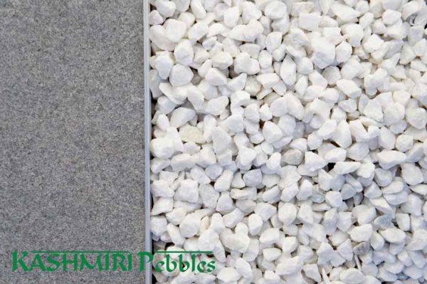 Kashmiri Pebbles: Crushed Snow White 15-20mm - 20kg Bag